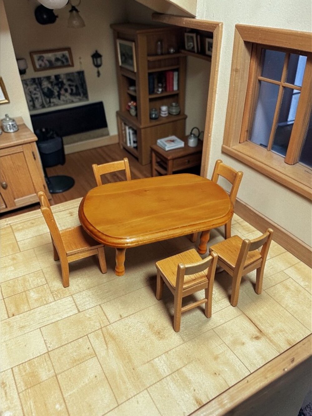 Miniature Dollhouse Oval Dining Room Oak Wooden Table Scale 1:12